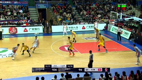 昨晚那场球，上海和北京的CBA录像我翻来覆去看了三遍