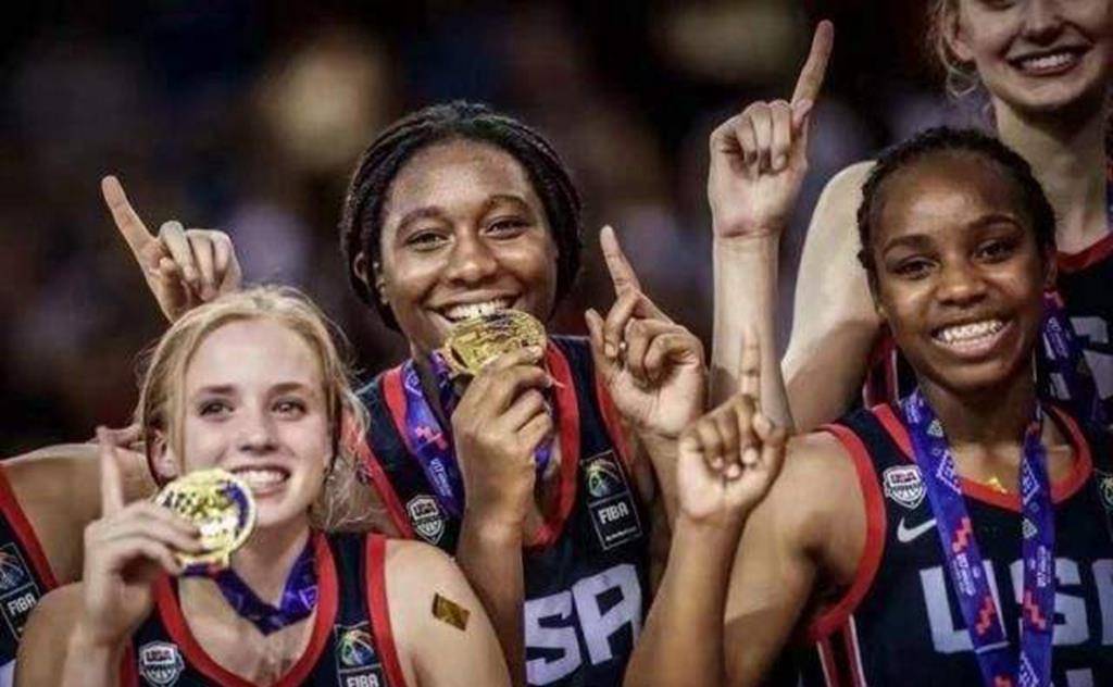 WNBA梦想vs银星，那些年我们追过的女篮经典对决