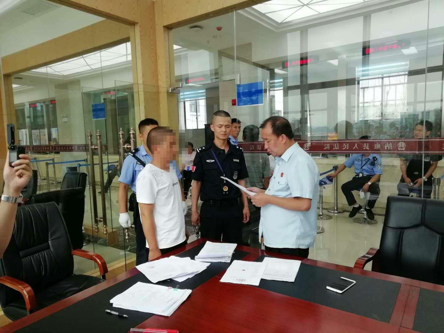 直播笔记，雷霆vs勇士，一场不完美的青春风暴